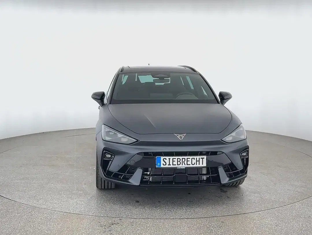 CUPRA Leon - Thumbnail 2