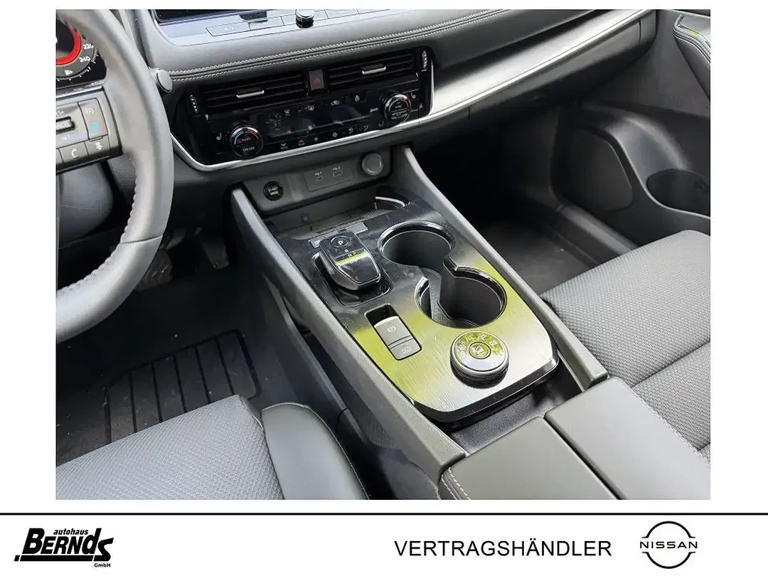 Nissan X-Trail - Thumbnail 12