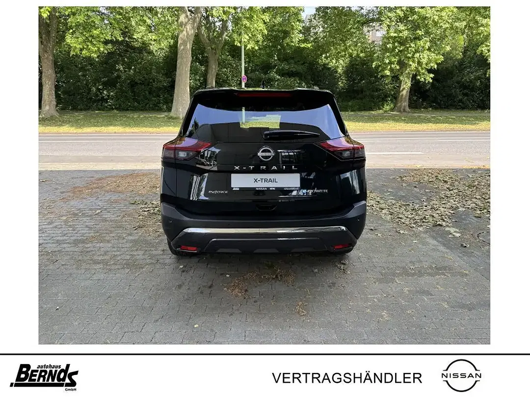 Nissan X-Trail - Thumbnail 4