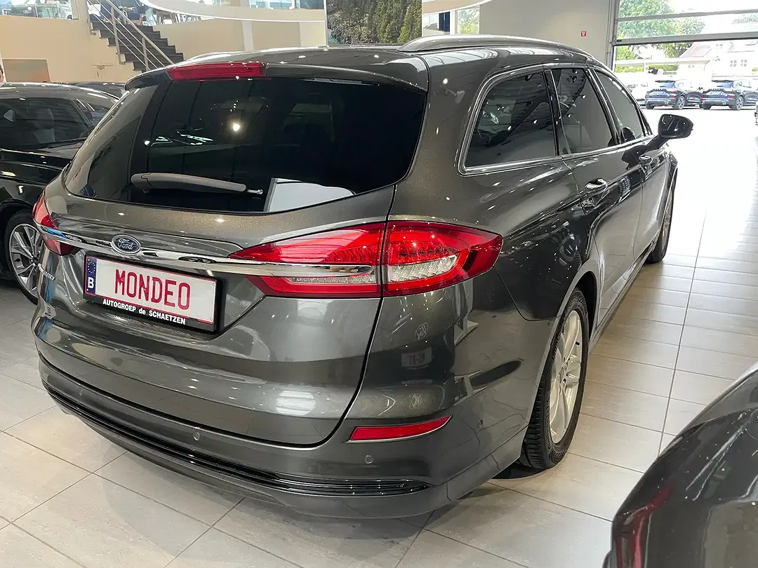 Ford Mondeo - Thumbnail 6