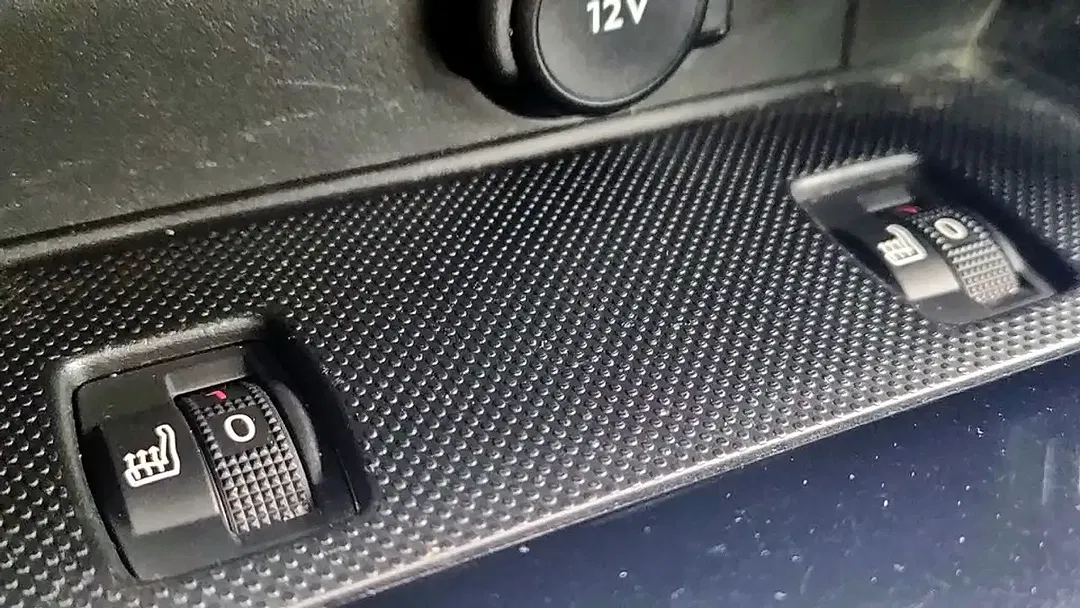 Peugeot 308 - Thumbnail 13