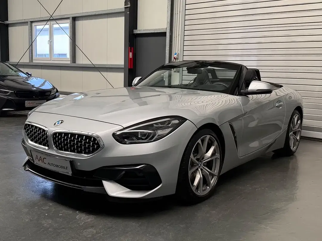BMW Z4 - Thumbnail 6