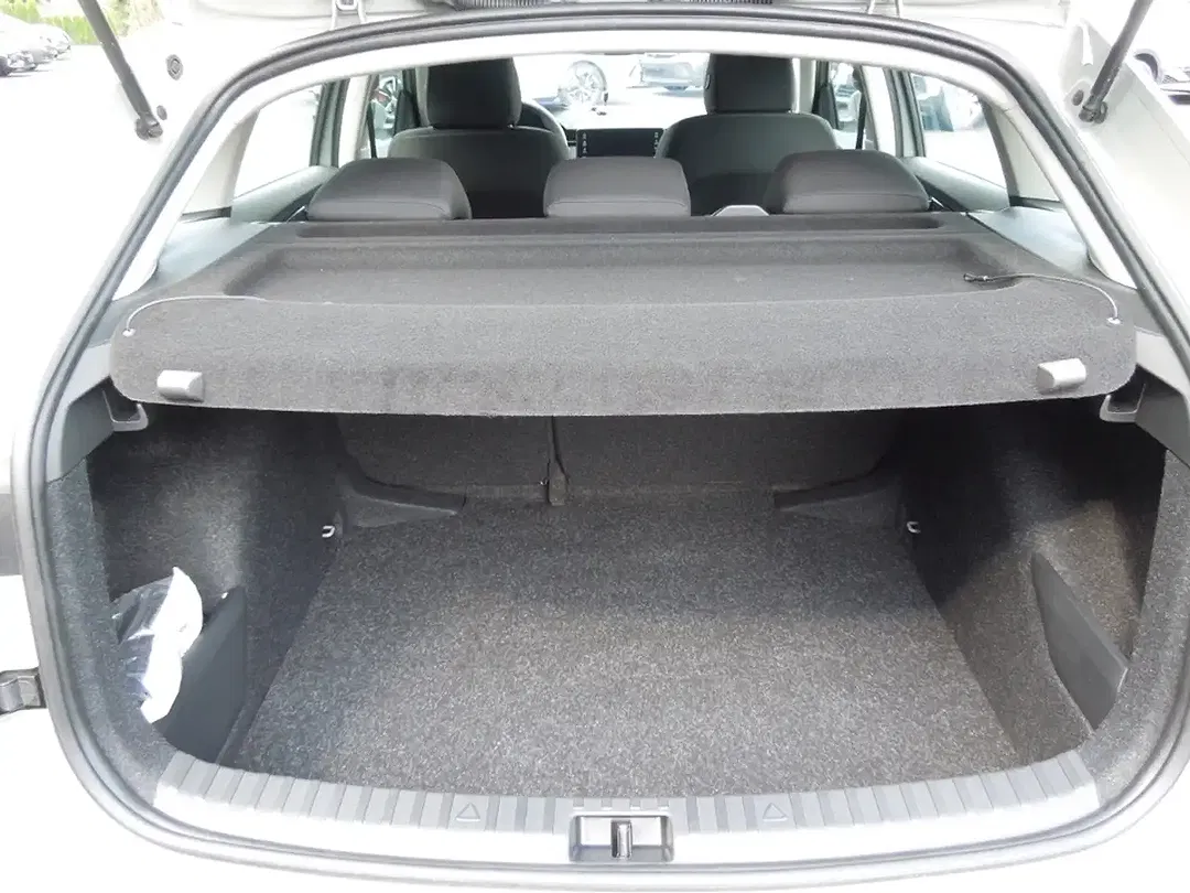 Skoda Scala - Thumbnail 13