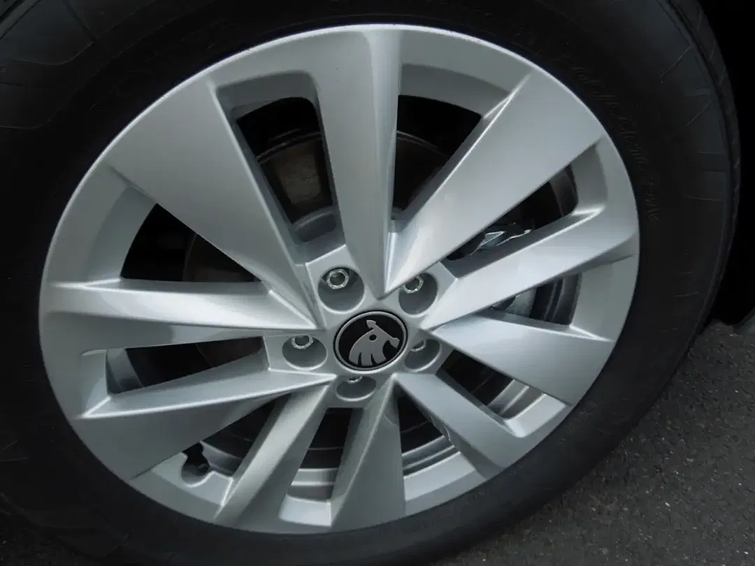 Skoda Scala - Thumbnail 14