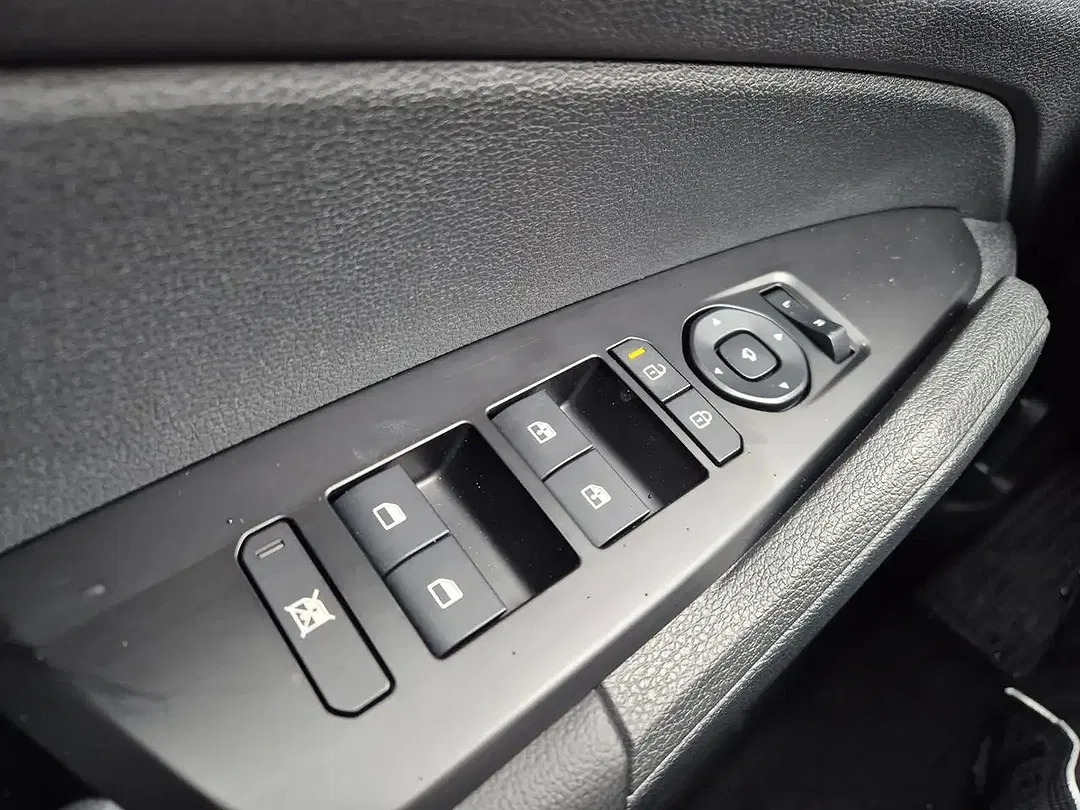 Kia Sportage - Thumbnail 13