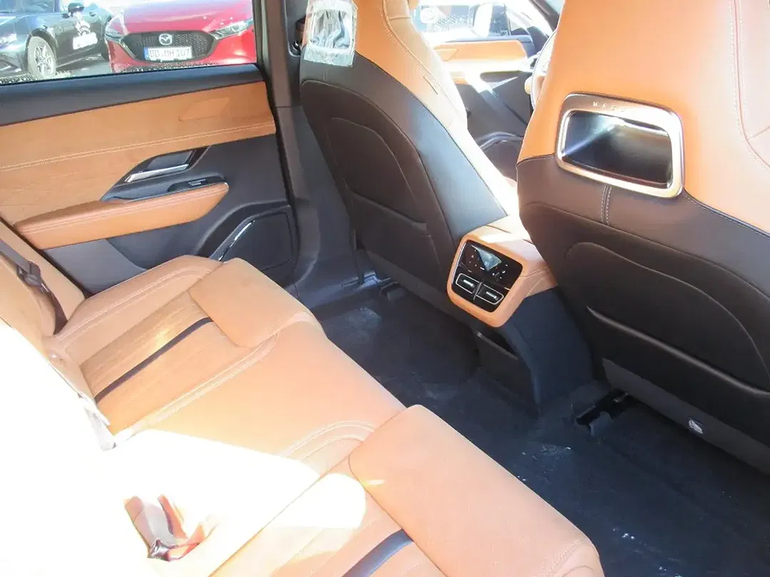 Mazda 6e - Thumbnail 13