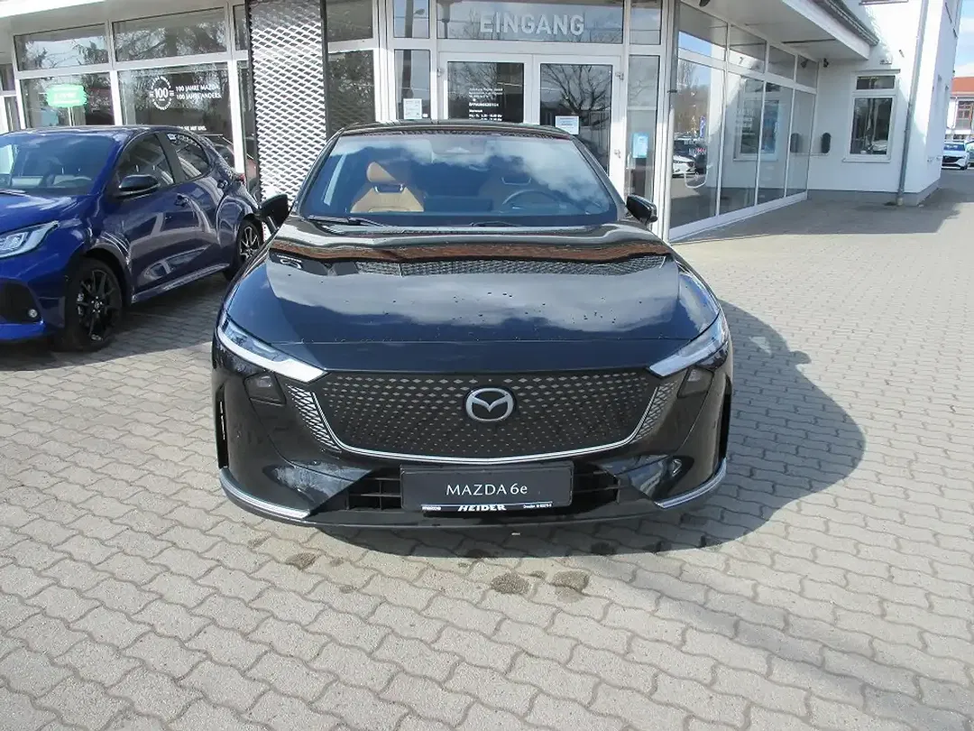 Mazda 6e - Thumbnail 2