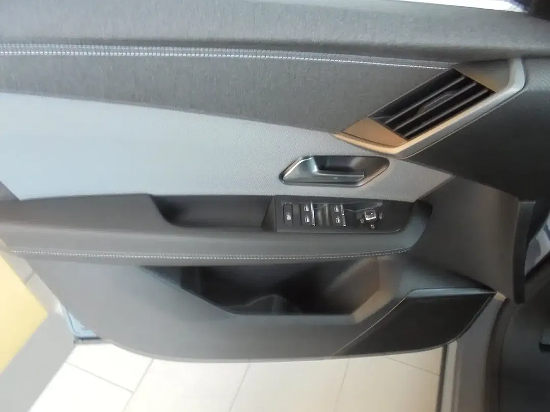 Opel Grandland - Thumbnail 11