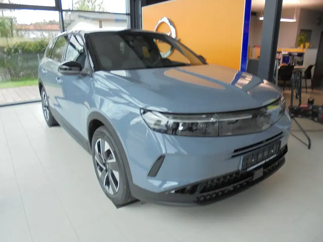 Opel Grandland - Thumbnail 5