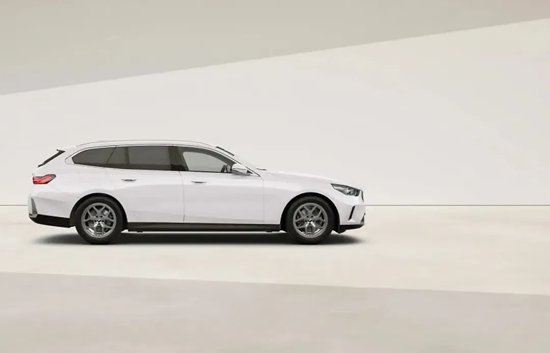 BMW 520 - Thumbnail 3