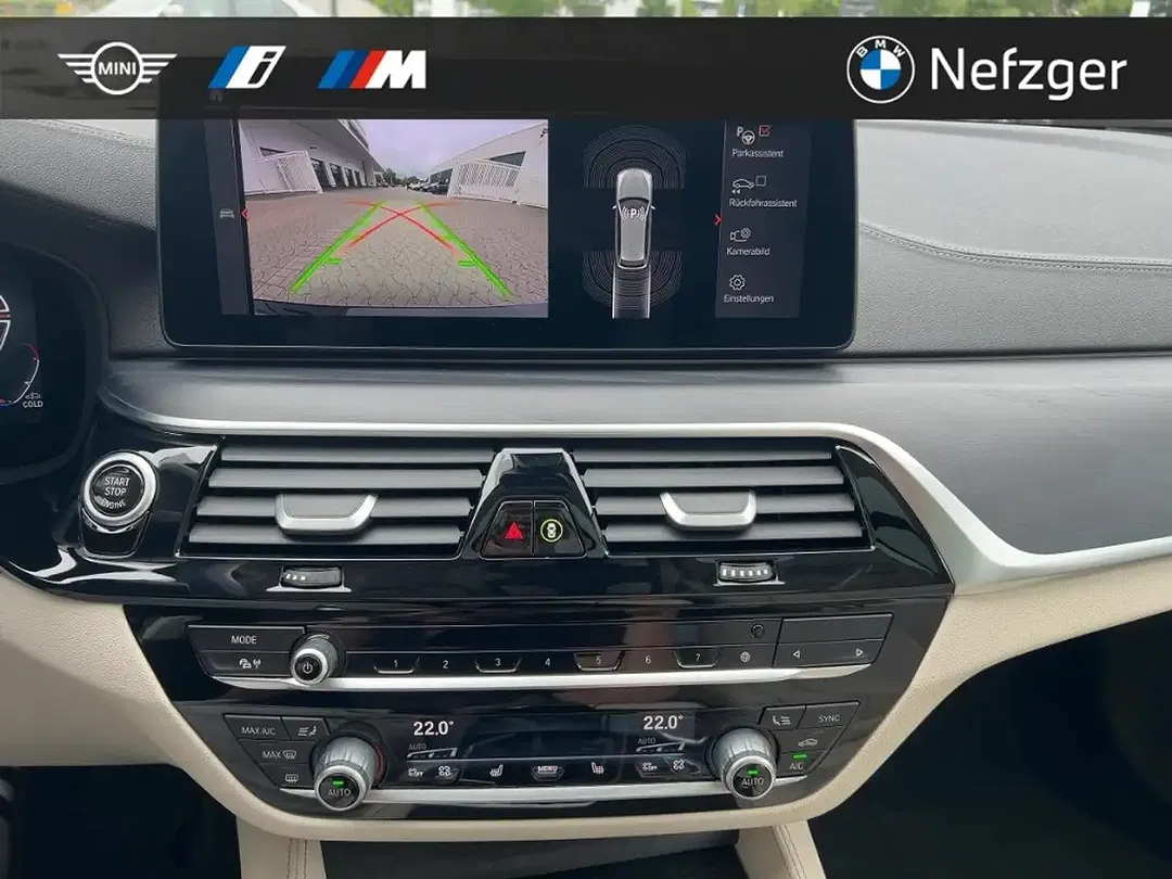 BMW 520 - Thumbnail 15
