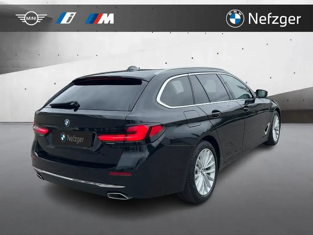 BMW 520 - Thumbnail 4