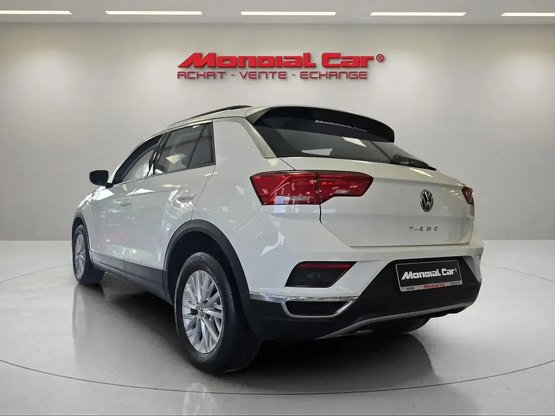 Volkswagen T-Roc - Thumbnail 4