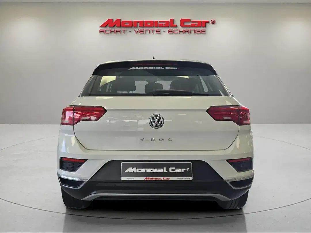 Volkswagen T-Roc - Thumbnail 5