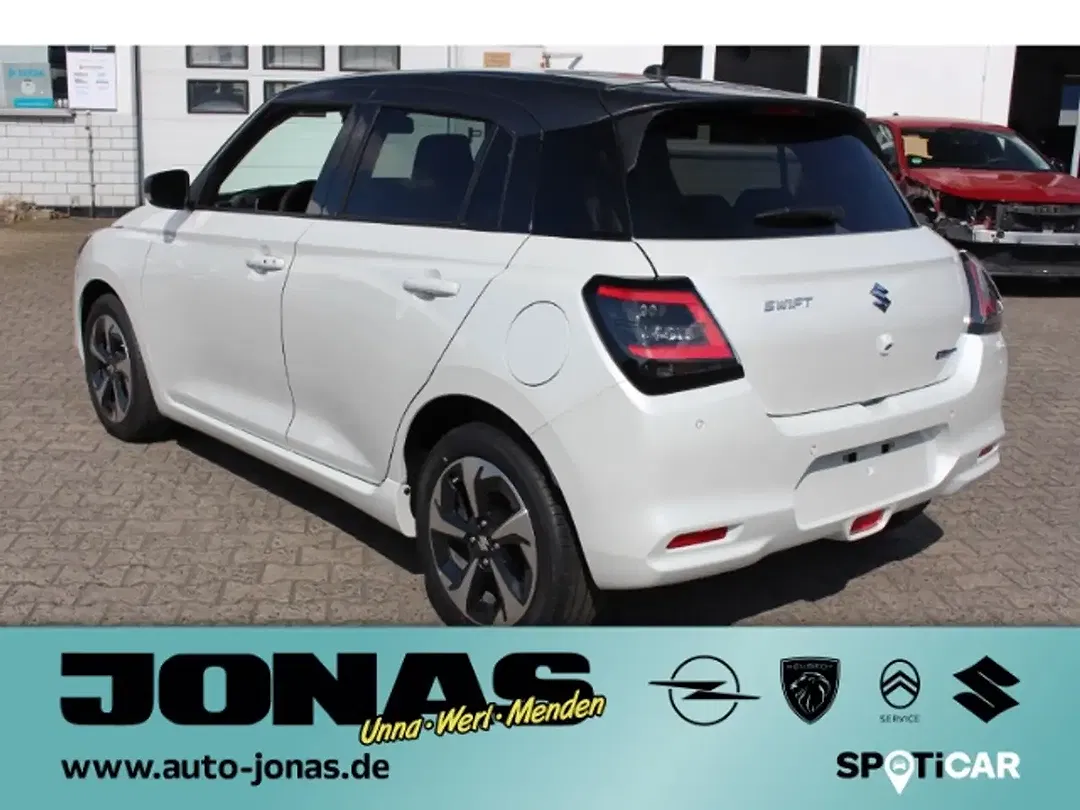 Suzuki Swift - Thumbnail 10