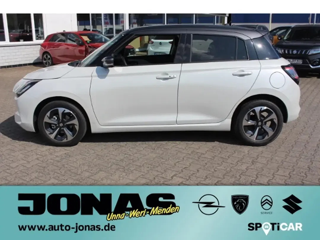 Suzuki Swift - Thumbnail 11