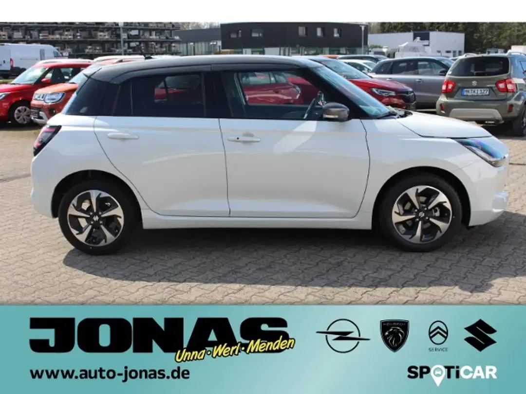 Suzuki Swift - Thumbnail 5