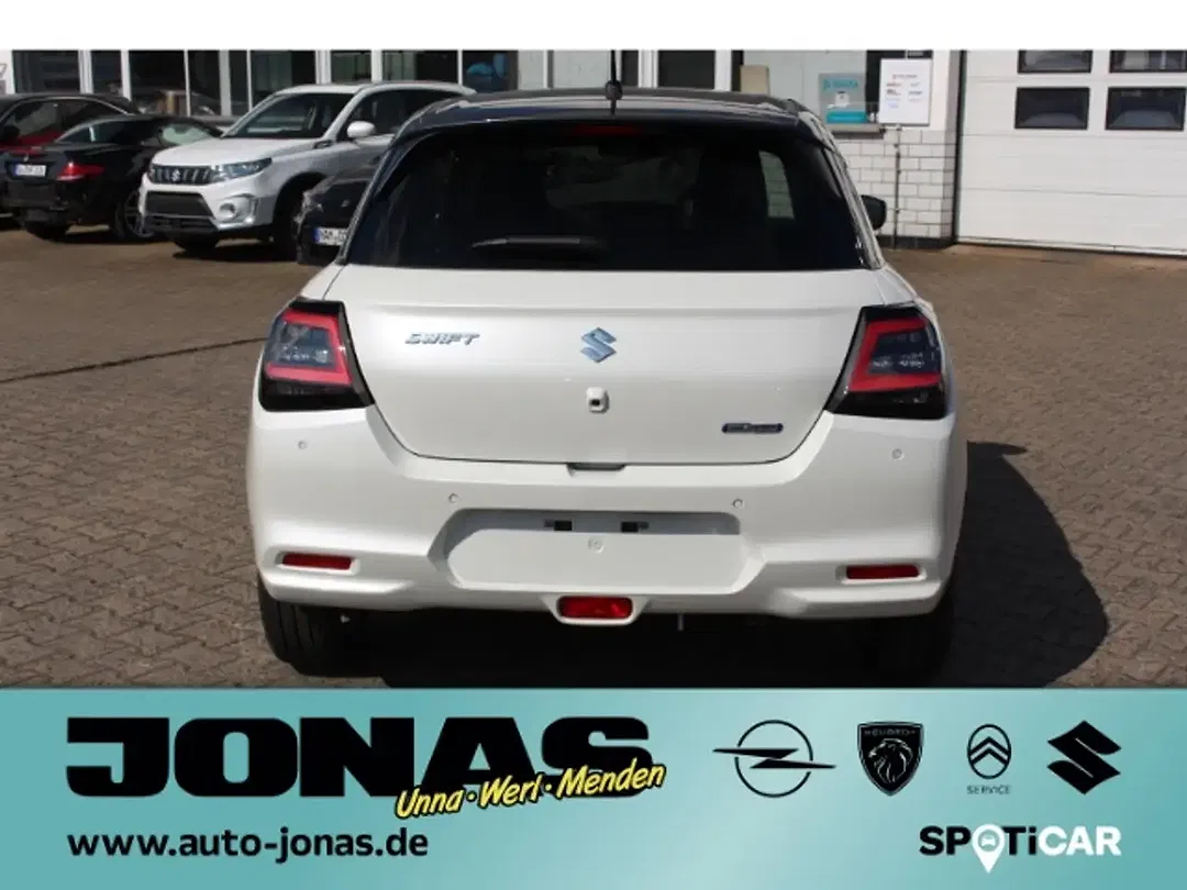 Suzuki Swift - Thumbnail 7