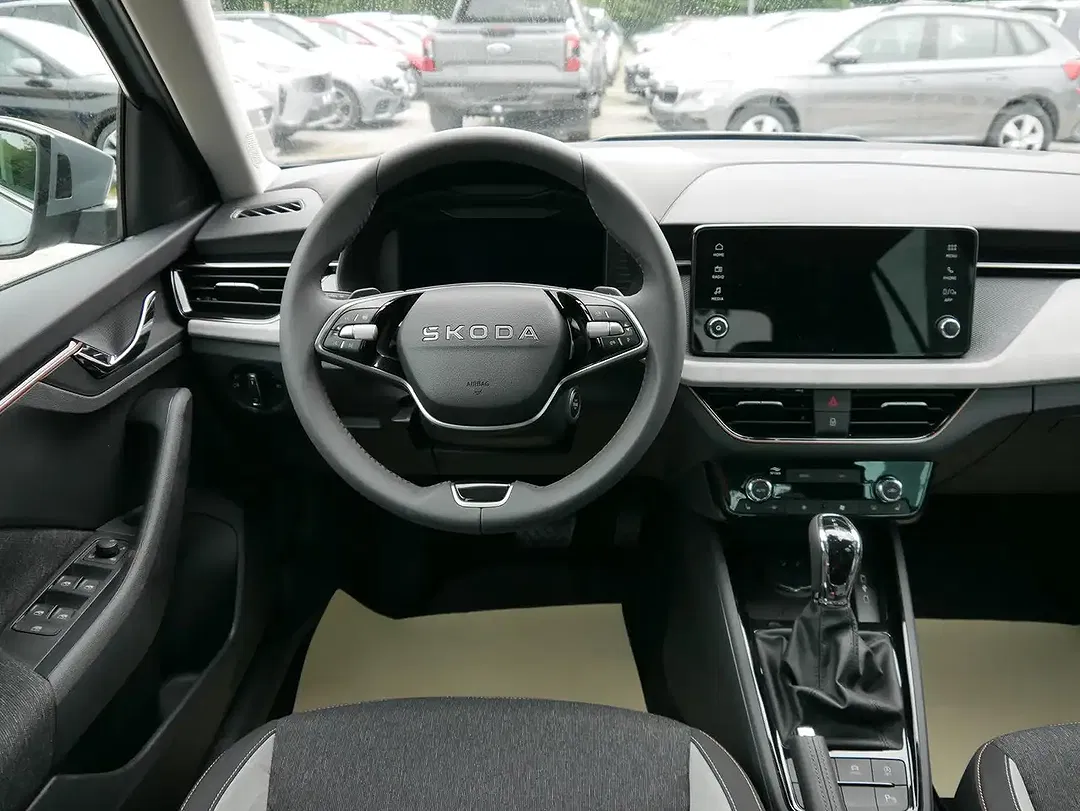 Skoda Kamiq - Thumbnail 13