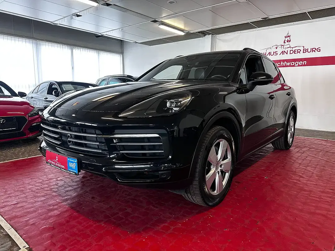 Porsche Cayenne - Thumbnail 3