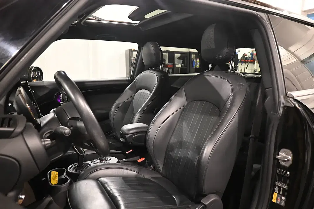 MINI Cooper SE - Thumbnail 10