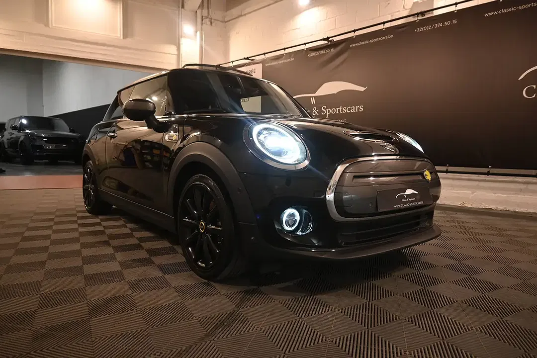 MINI Cooper SE - Thumbnail 2