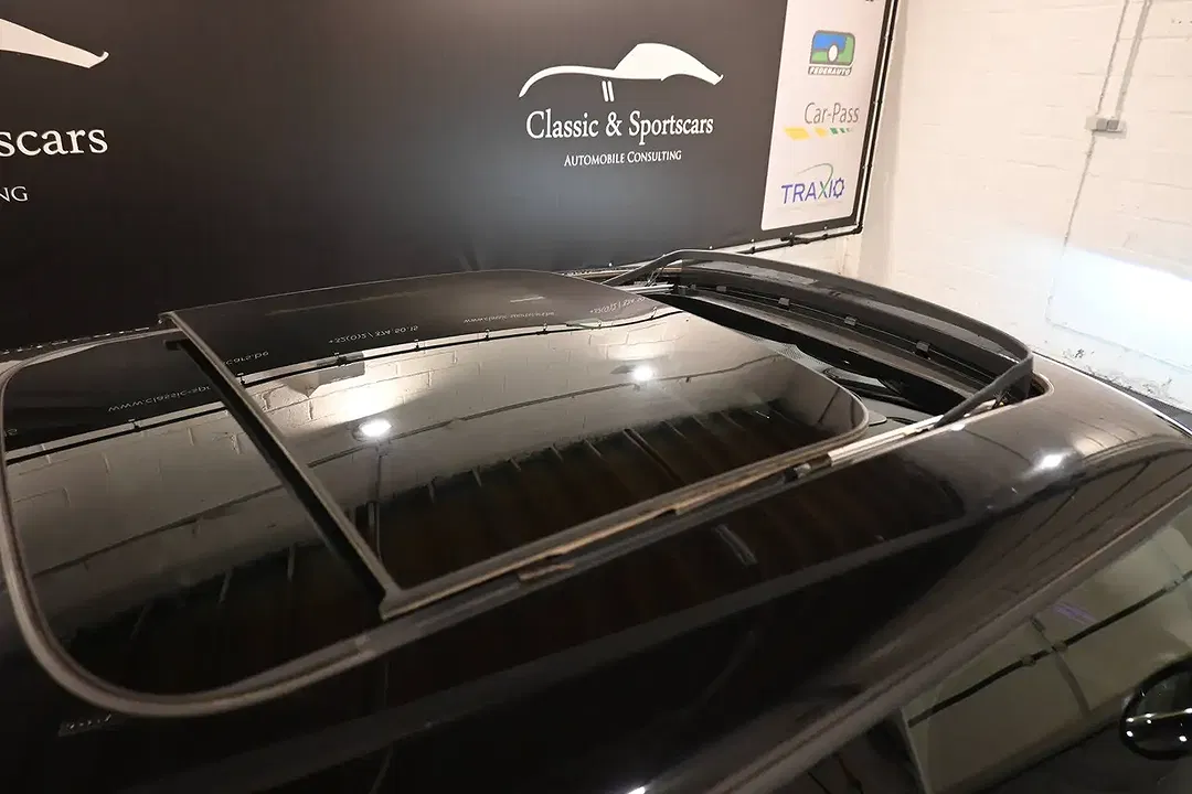 MINI Cooper SE - Thumbnail 8