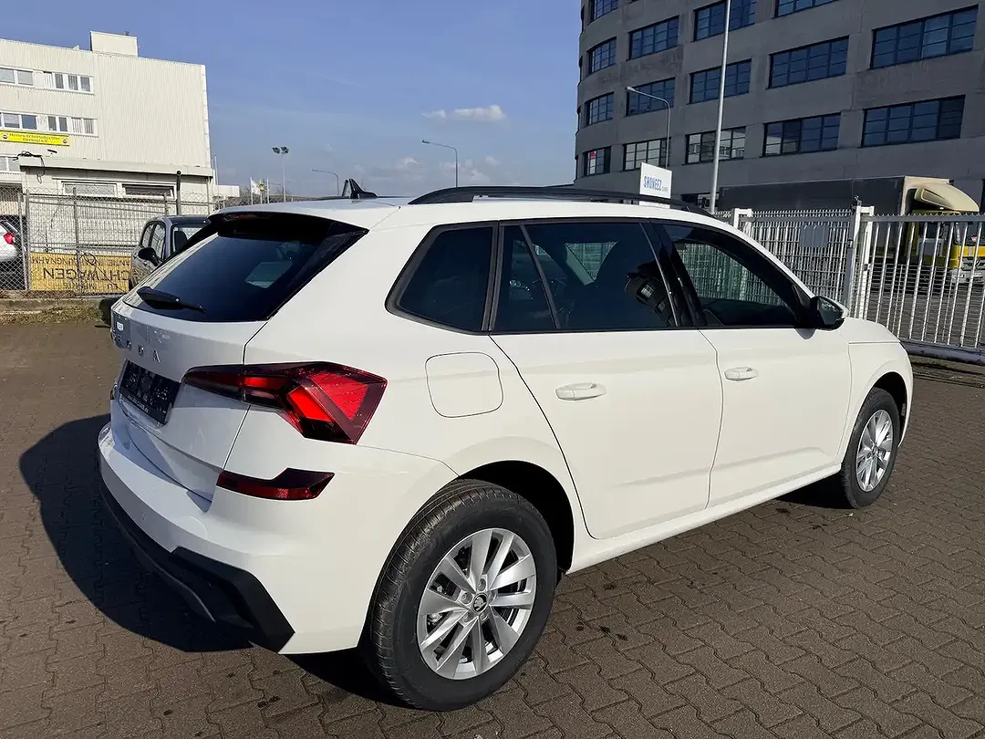 Skoda Kamiq - Thumbnail 2