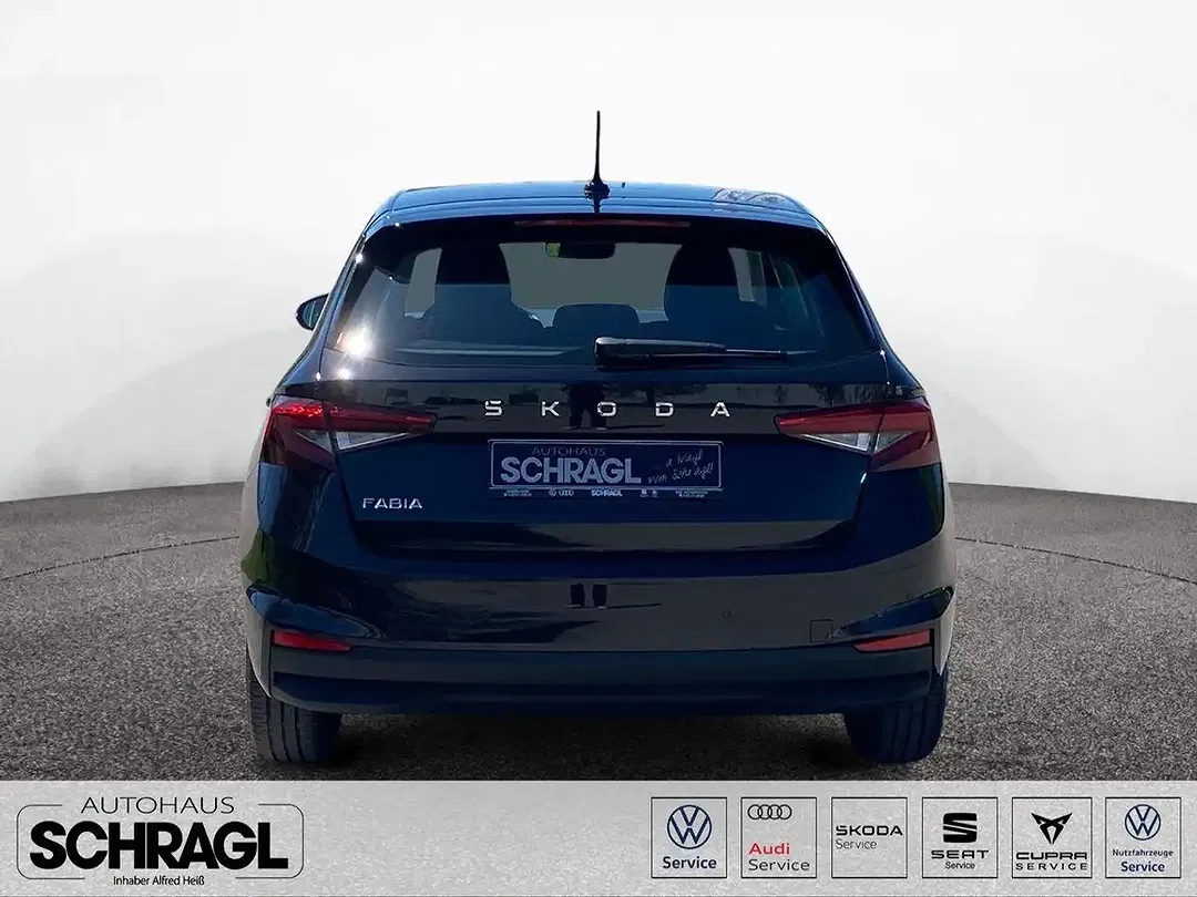 Skoda Fabia - Thumbnail 4