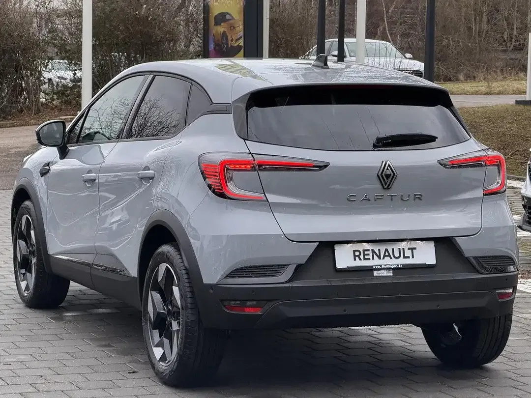 Renault Captur - Thumbnail 7