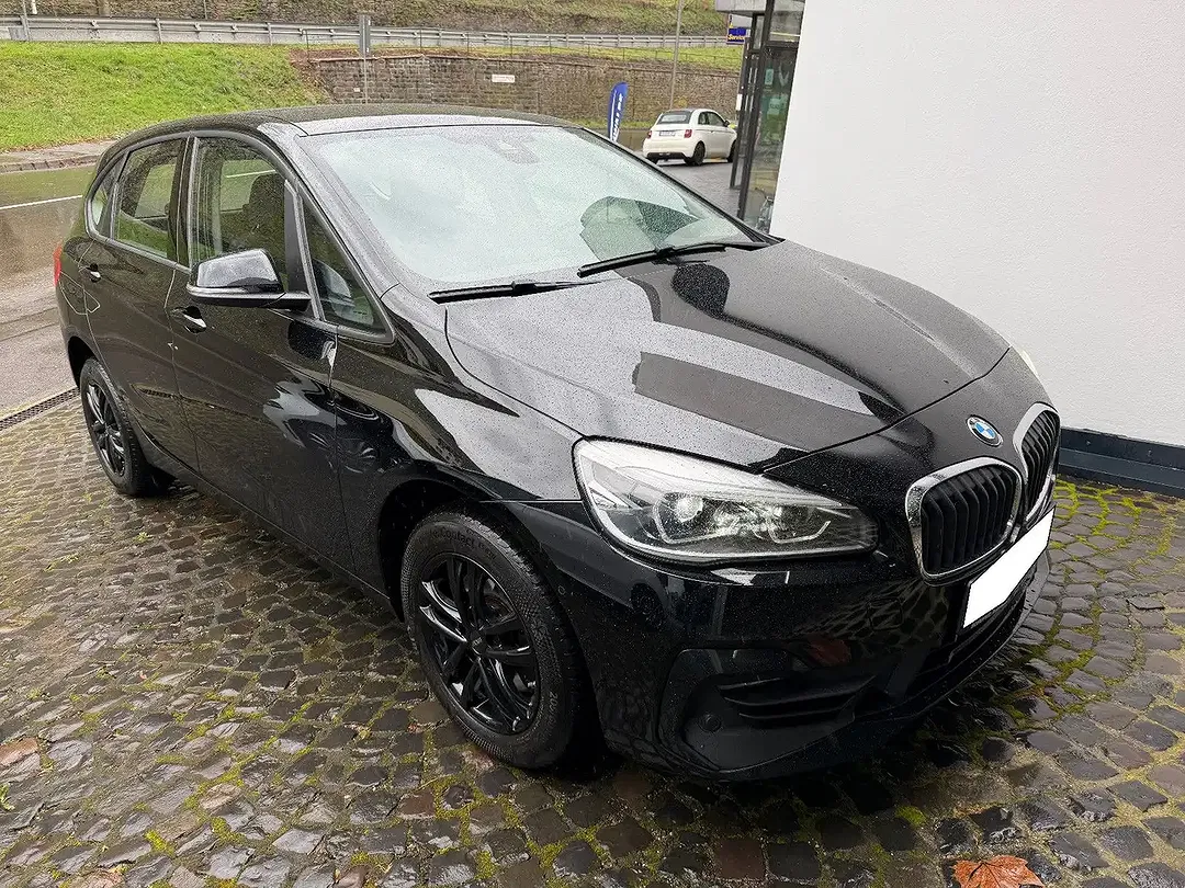 BMW 218 - Thumbnail 3