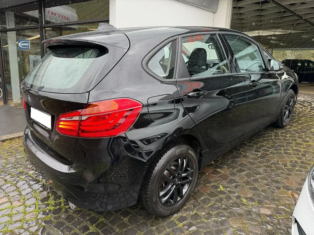 BMW 218 - Thumbnail 4