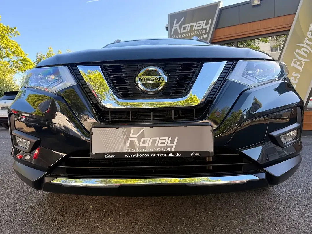 Nissan X-Trail - Thumbnail 3