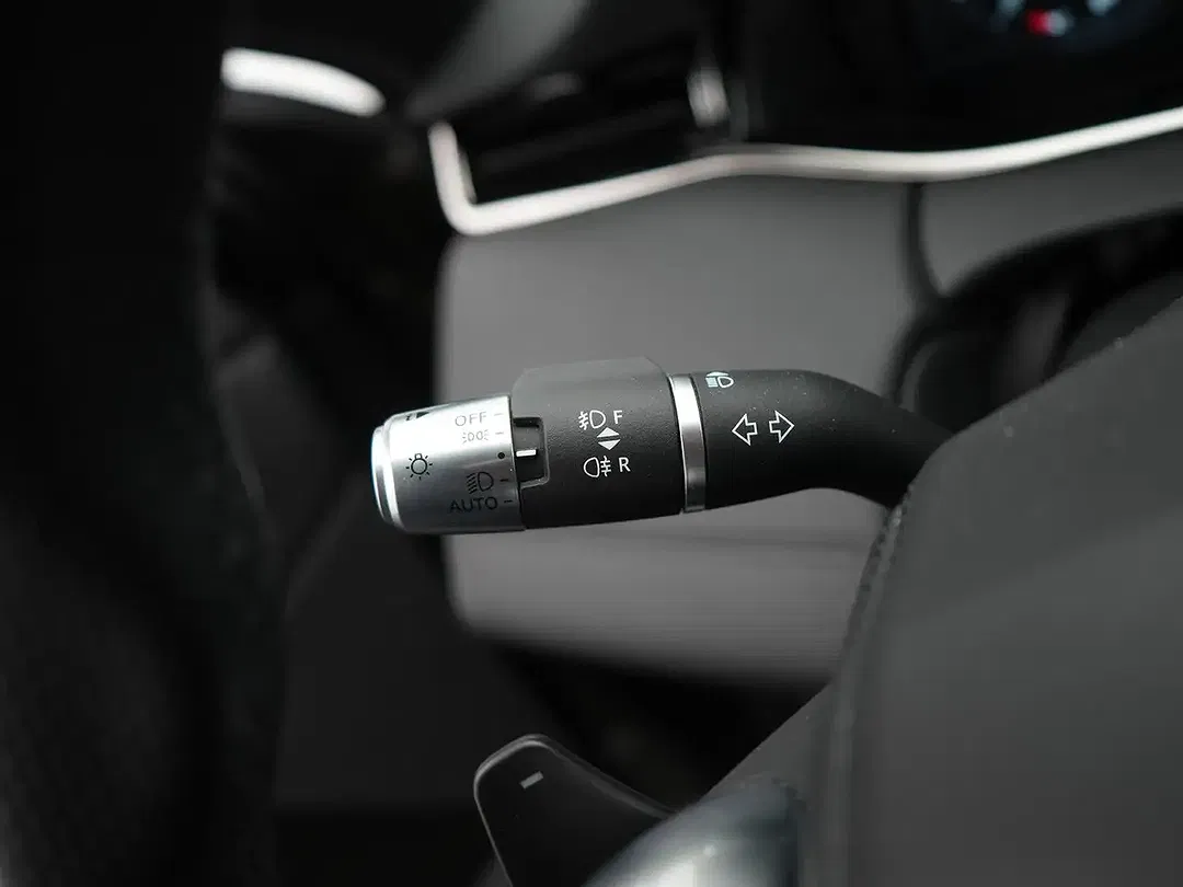 Land Rover Range Rover Evoque - Thumbnail 12