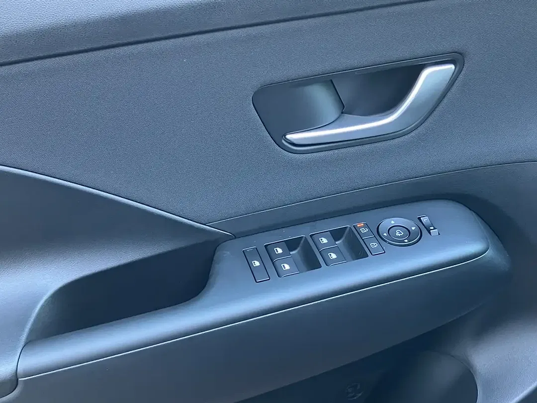 Hyundai KONA - Thumbnail 10
