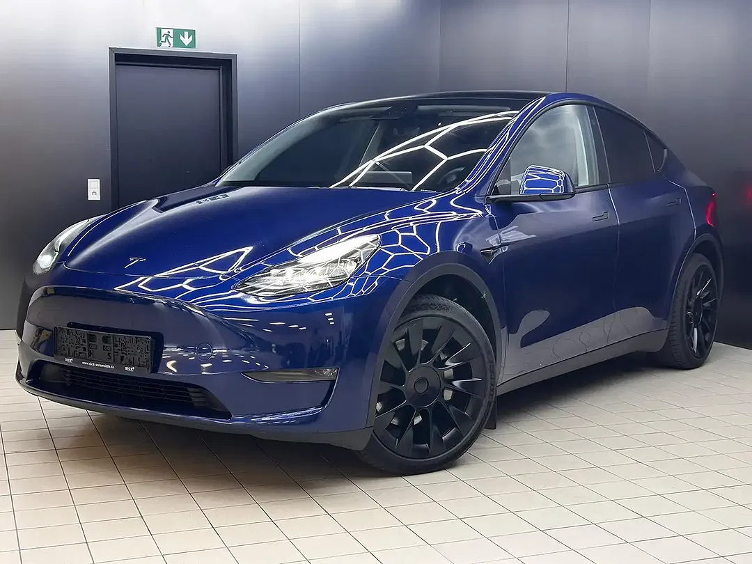 Tesla Model Y AWD Dual Motor Long Range