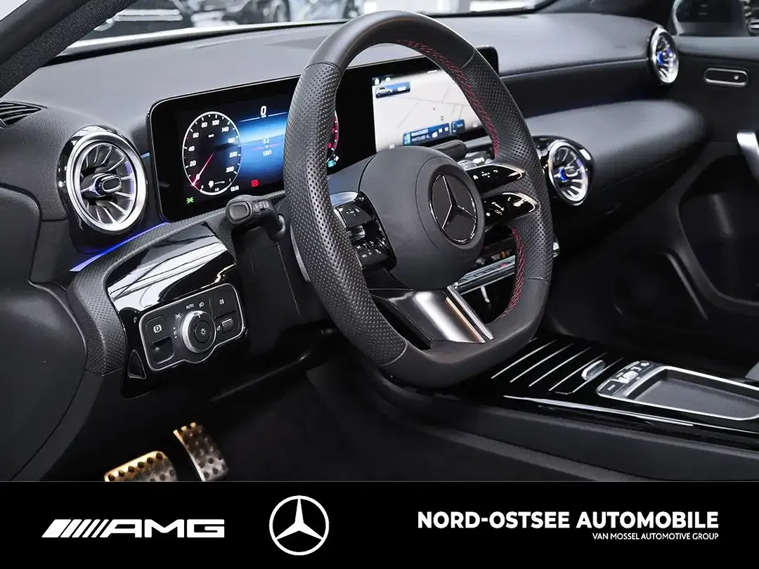 Mercedes-Benz A 200 - Thumbnail 8