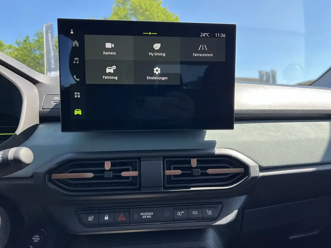 Dacia Sandero - Thumbnail 11
