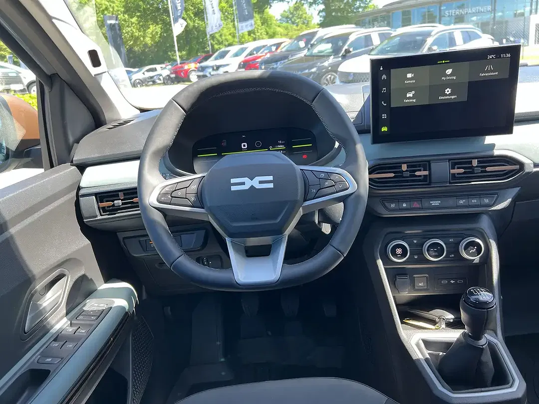 Dacia Sandero - Thumbnail 7