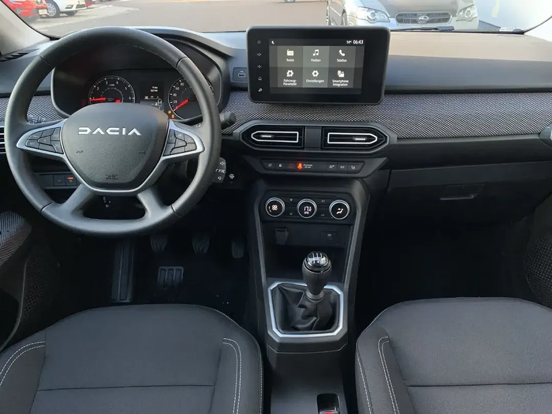 Dacia Sandero - Thumbnail 14