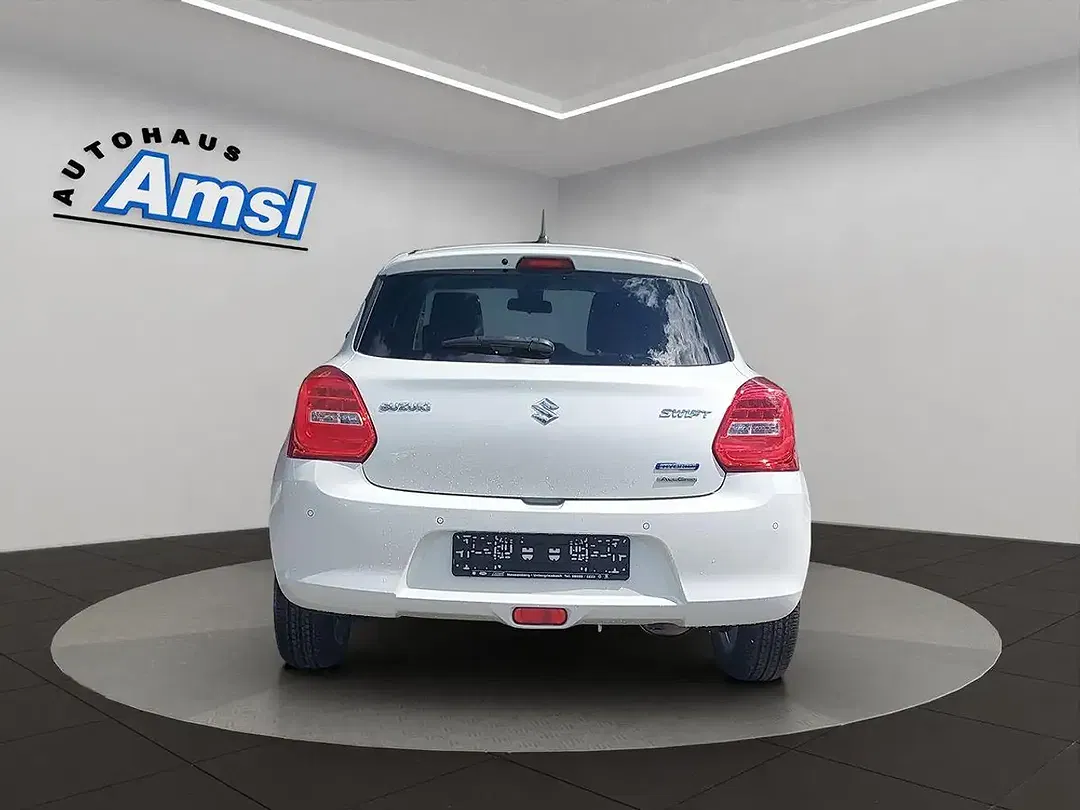 Suzuki Swift - Thumbnail 4