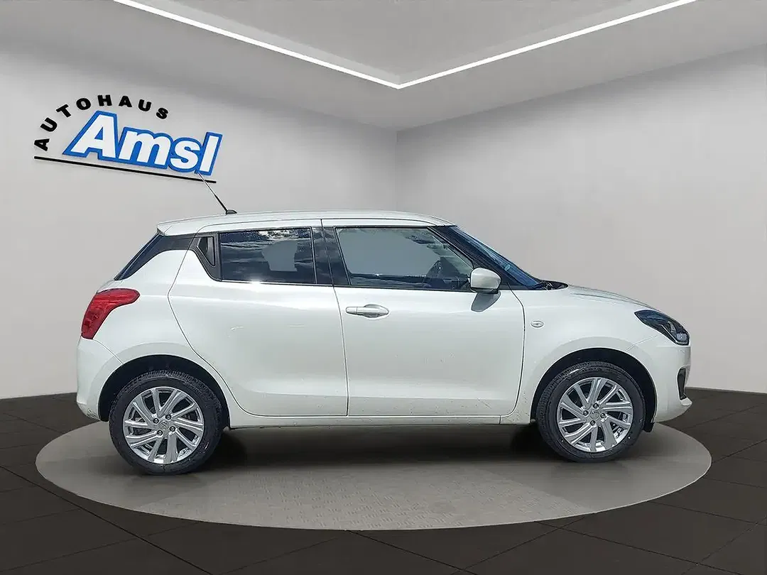 Suzuki Swift - Thumbnail 6