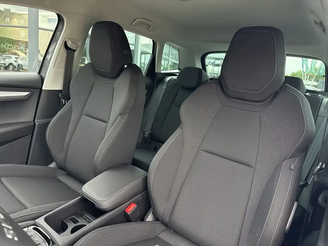 Skoda Karoq - Thumbnail 9
