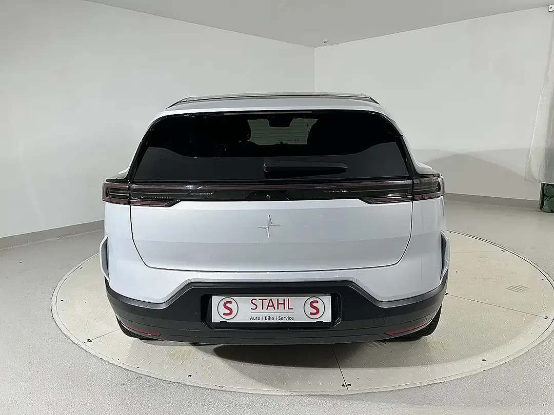 Polestar 3 - Thumbnail 4