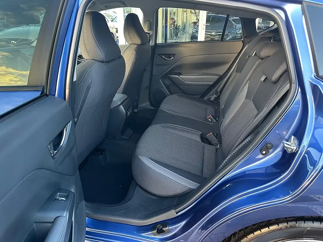 Subaru Impreza - Thumbnail 8
