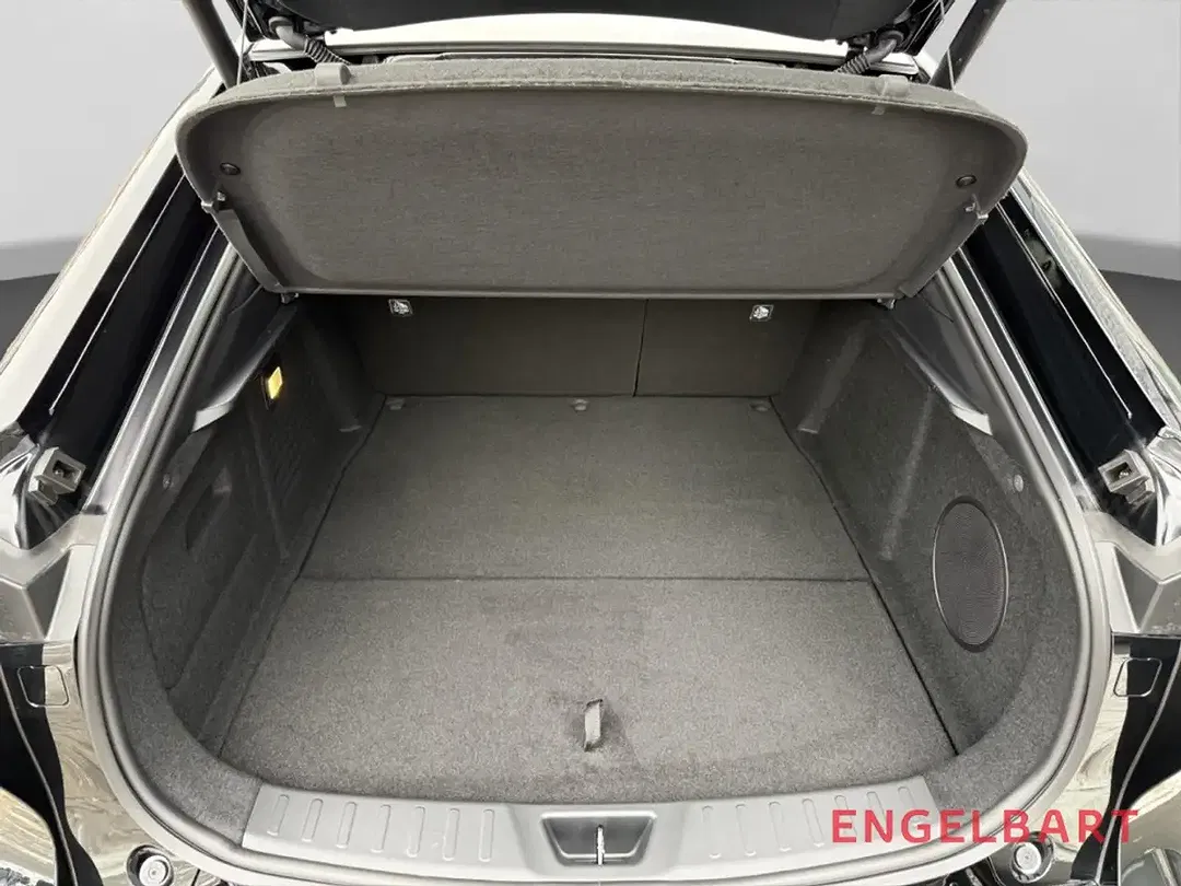 Mazda 6 - Thumbnail 12