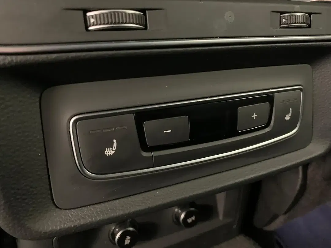 Audi Q7 - Thumbnail 12