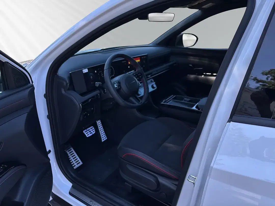 Hyundai TUCSON - Thumbnail 8