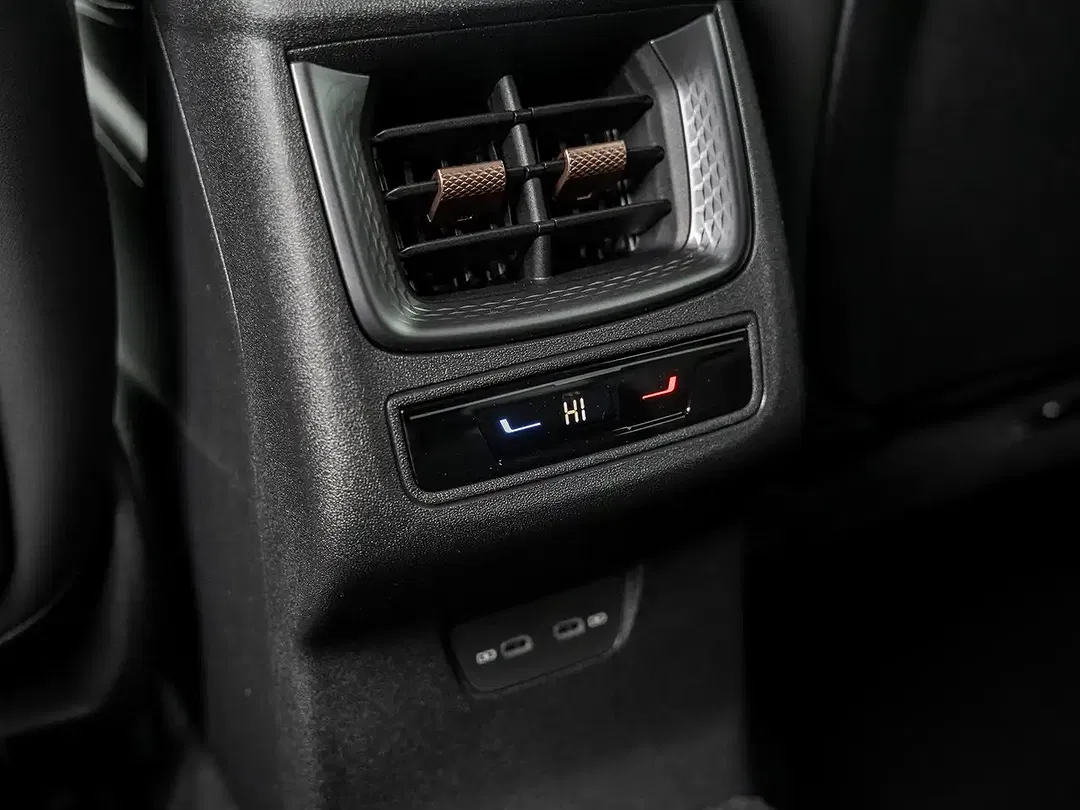 CUPRA Terramar - Thumbnail 8