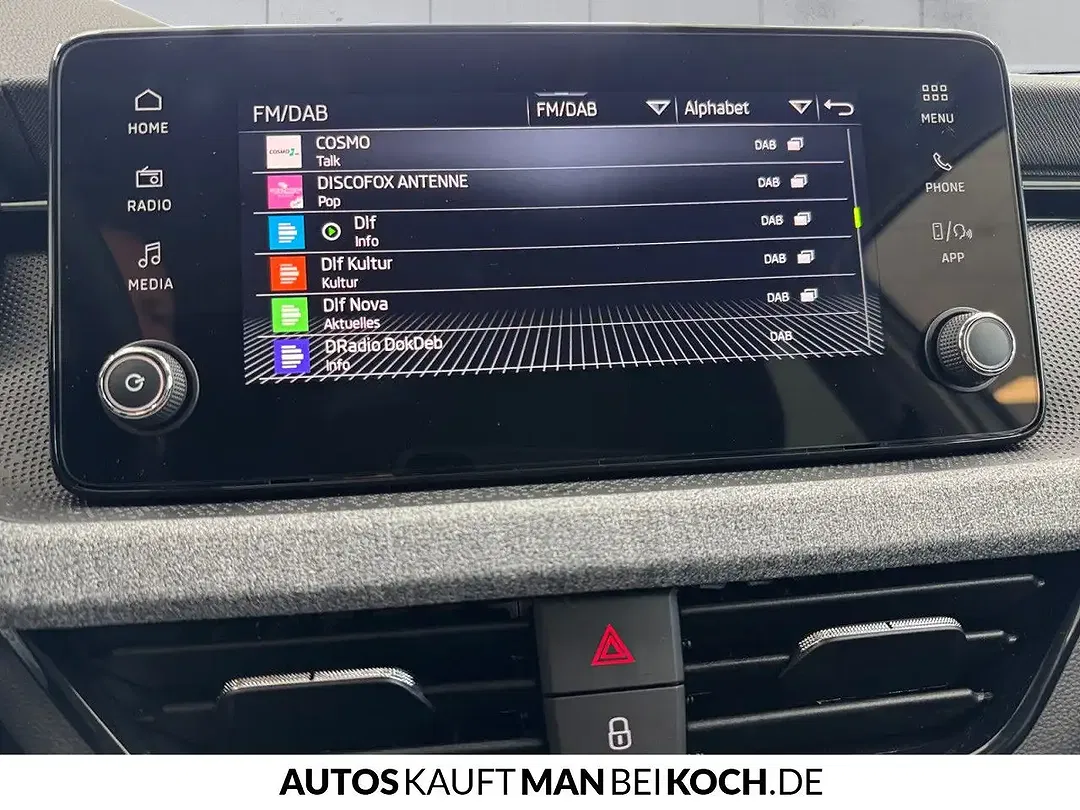 Skoda Kamiq - Thumbnail 11